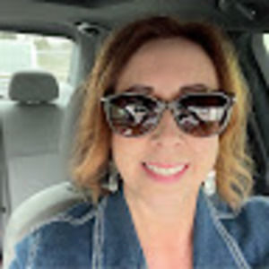 Meet your Posher, Jule